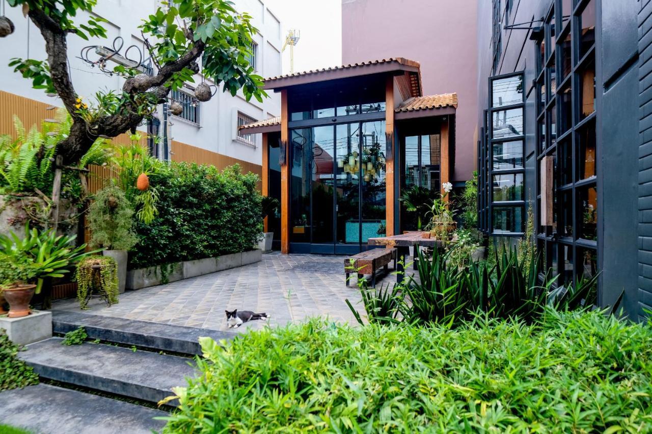 Hotel The Craft Nimman Chiang Mai Esterno foto